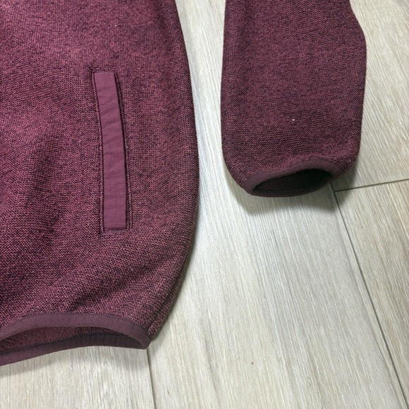 Eddie Bauer Men's Burgundy Pullover Fleece Sweater Small Fall Layering - Picture 2 of 7